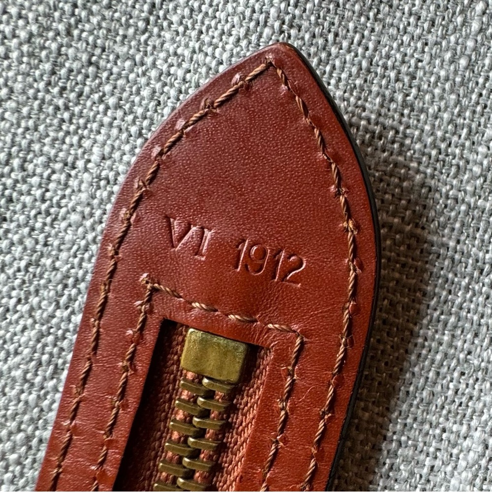 Authentic Vintage Louis Vuitton Saint Jacques Epi Brown Handbag Tote PM - Picture 12 of 16